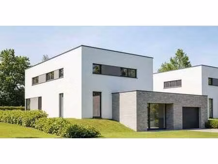 nouvelle construction 6 chambres avec jardin et garage.