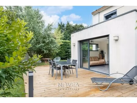 maison de luxe à vendre à neuville-sur-saône