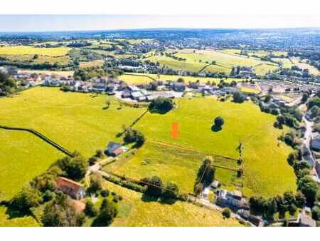 parcelle de terrain (4.215 m²) en zone zacc