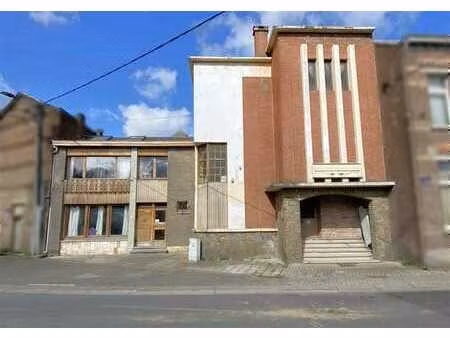 gros potentiel - commerce + appartements