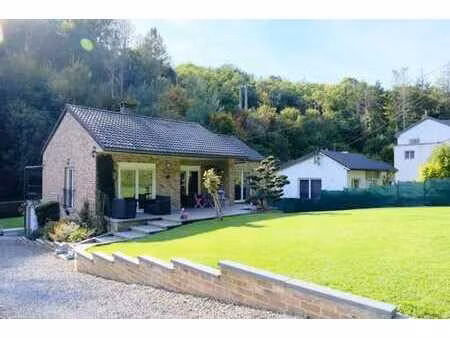 neupré - plainevaux - bungalow  terrasses  jardin