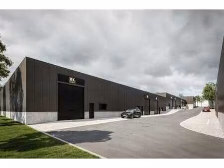 unité pme à vendre dans le mg park arsela à tielt