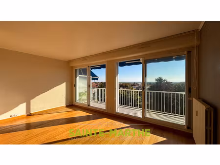 niort secteur gare  appartement 3 chambres avec balcon  gara