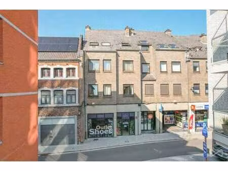 immeuble commercial dans le centre de saint-trond