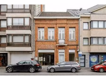 espace de bureau de 498m² à sint-niklaas à louer