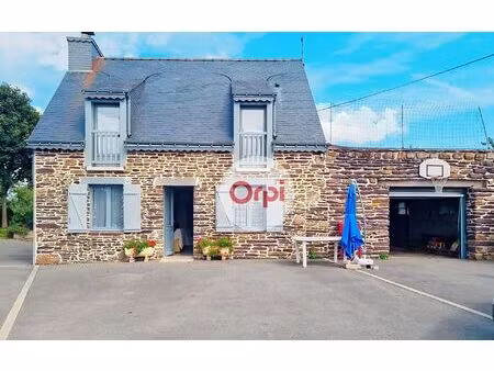 location maison  130 m² t-6 à campénéac  850 €