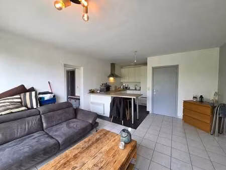 appartement une chambre prêt à emménager avec terrasse !