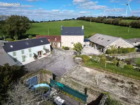maison 24 pièces 660 m²