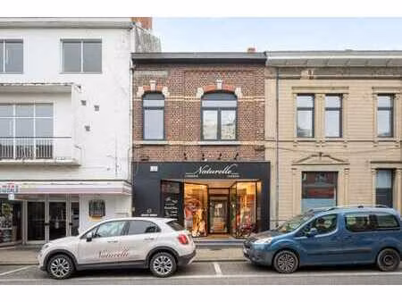 space commercial prêt à l'emploi au cœur de landen