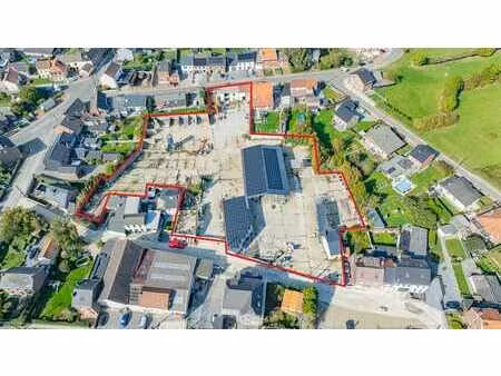 ensemble immobilier sur une parcelle de 6.000m²