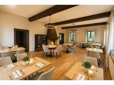 ?à louer–domaine hôtelier exceptionnel au cœur des ardennes