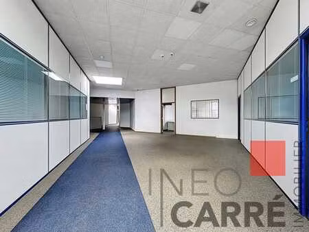 bureaux  ateliers-stockage de ± 500 m² parkings tournai oues