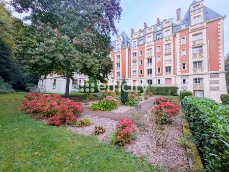 appartement 1 pièce - 30 m²