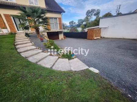 maison 7 pièces - 156 m²