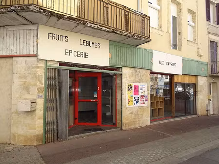 vente locaux professionnels 140 m² à mussidan (24400)  65 000 €