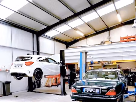 vente locaux professionnels 8 pièces 464 m² à egly (91520)  1 228 000 €