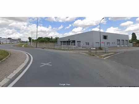 location locaux professionnels 0 pièces 1060 m² à poulainville (80260)  8 000 €
