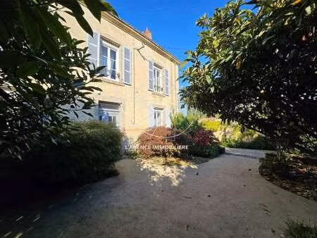 vente maison à breuil-barret (85120) : à vendre / 204m² breuil-barret