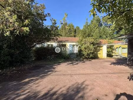 vente maison viager à maisdon-sur-sèvre (44690) : à vendre viager / 139m² maisdon-sur-sèvr