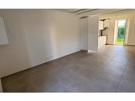 location maison  m² t-4 à saint-paul-lès-dax  980 €