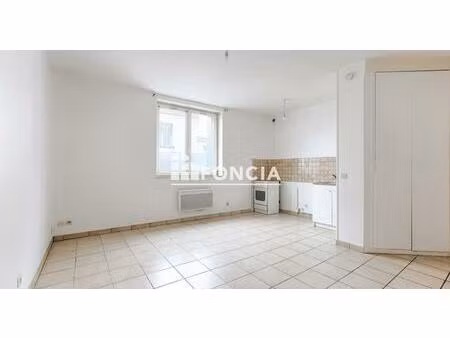 sartrouville - 12 minutes à pied gare-studio -cave- parking