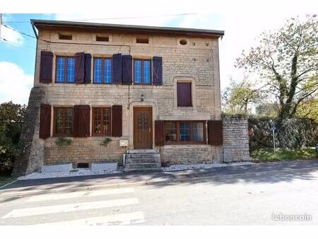 maison 6 pièces 185 m²