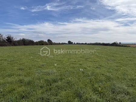 terrain de 810 m² à satolas-et-bonce