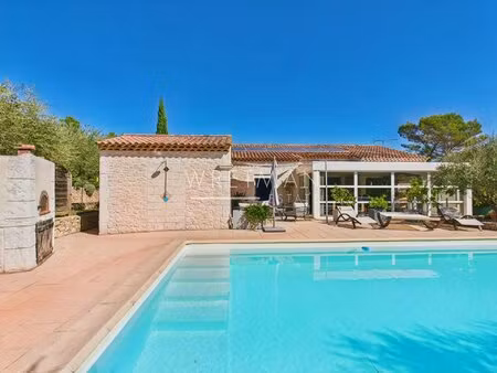 villa familiale de plain-pied - flassans-sur-issole