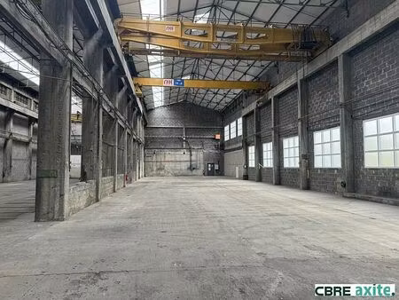 vente local d'activités tullins 4 935 m²