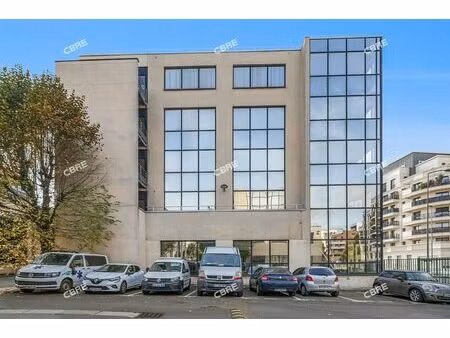 location bureau st ouen 2 405 m²