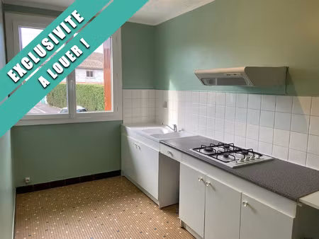 location appartement 2 pièces 43m² fleurance 32500