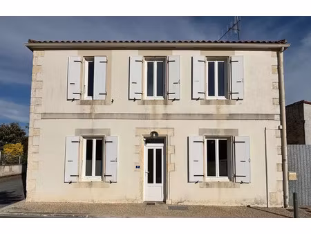 maison 5 pièces 143 m² à vendre / acheter thairé 17290 ? | era immobilier