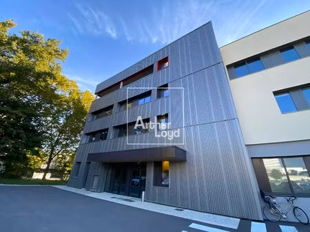 location local professionnel 511m² grenoble 38100