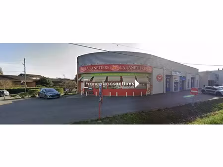 local commercial a louer