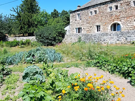 maison t8 présailles à vendre