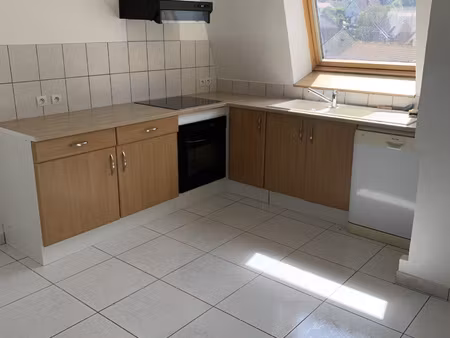 location appartement 4 pièces 70m² glay 25310