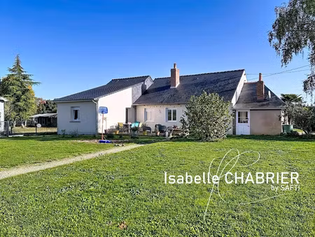 vente maison 4 pièces 123 m² à huillé (49430)  249 900 €