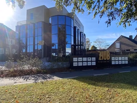 full service kantoren langs de brusselsesteenweg