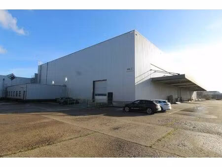 larego - kmo unit d1 - 300m² binnen + 600m² buiten - a/d voormalige carglass site