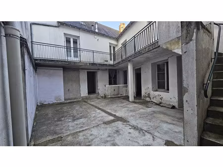 maison à vendre 10 pièces montval-sur-loir (72)