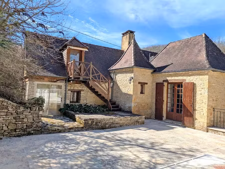 vente maison 5 pièces 160 m² à veyrines-de-domme (24250)  399 000 €