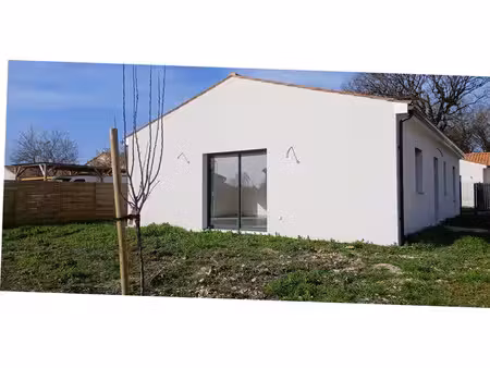 vente maison saint-sulpice-de-royan 17200 - - surface privée