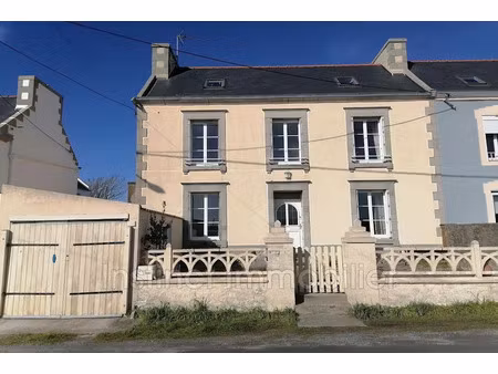 vente maison 5 pièces 181 m² à primelin (29770)  367 500 €
