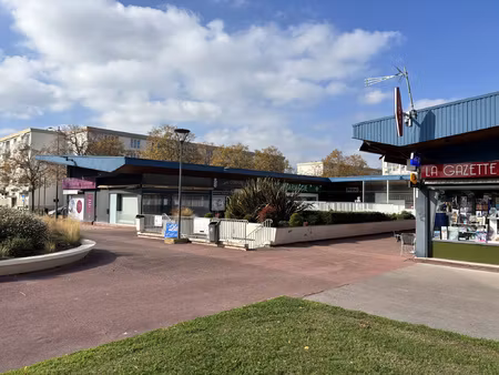 location local commercial 180m² caen 14000