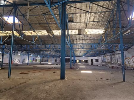 achat local professionnel 6 695m² st pierre des corps 37700