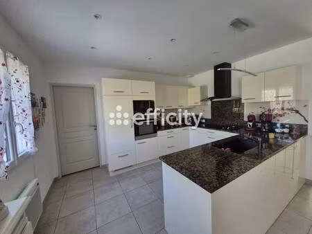 maison de plain-pied à vendre