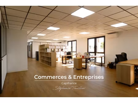 local professionnel à louer aix en provence 1 pièce(s) 134m2 1 619€/mois ht/hc