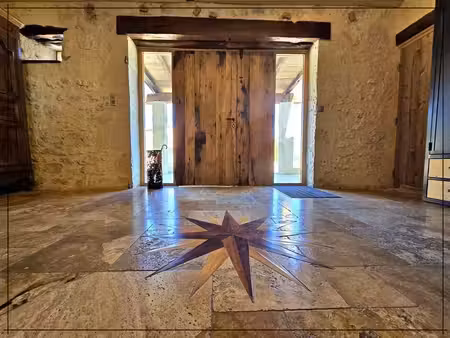 domaine de prestige avec maison  gîte et dépendances  dans le nord du gers  à la romieu ..