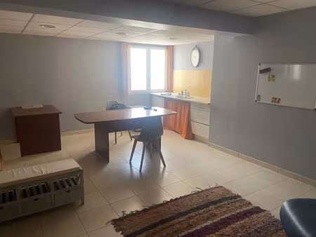 vente local commercial 54m2 saint-estève 66240 - 135000 € - surface privée