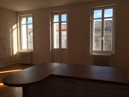 location maison 5 pièces 120 m² à bordeaux (33000)